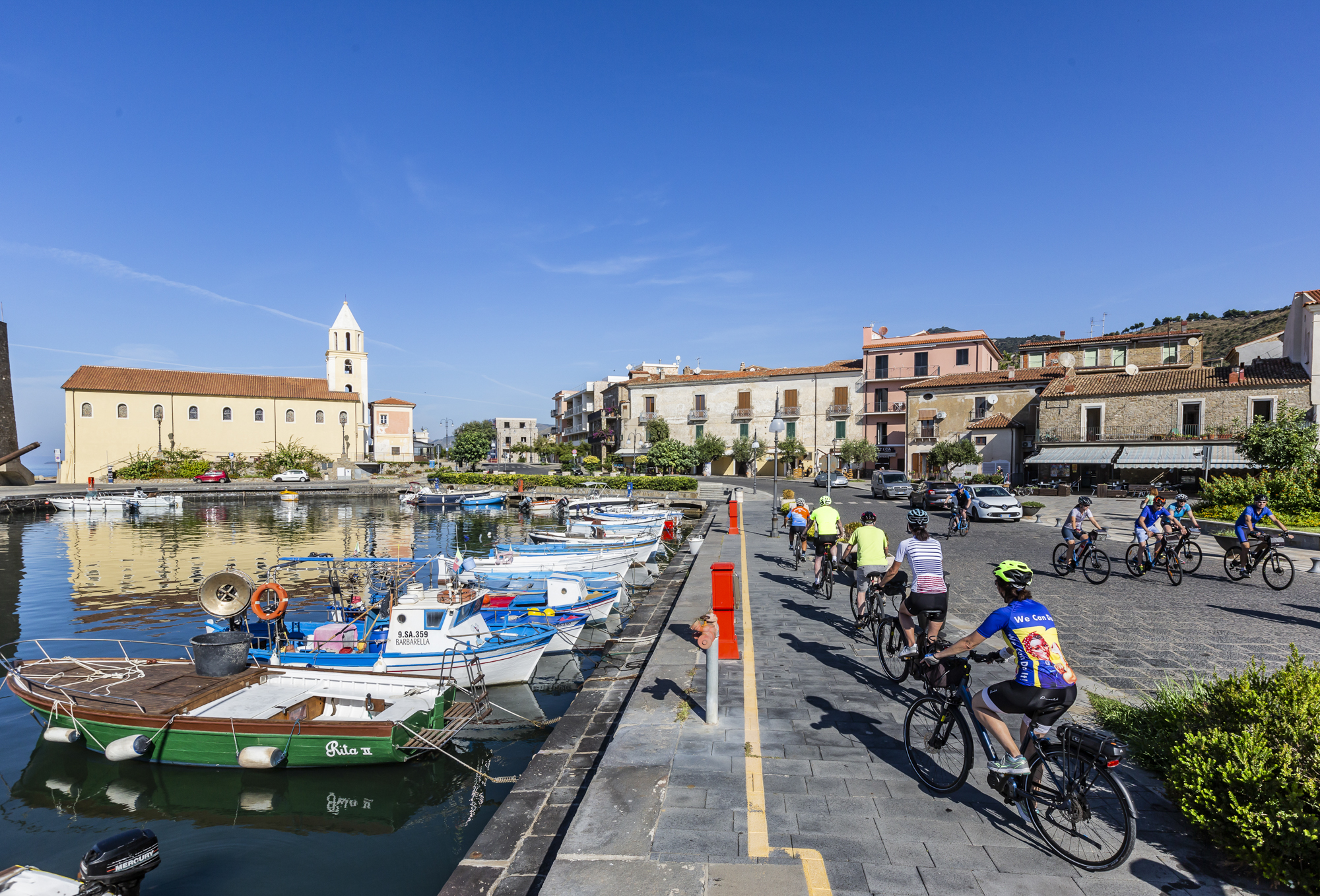 bike tour southern italy